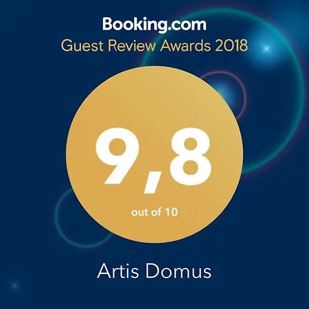 ベッド・アンド・ブレックファスト Artis Domus