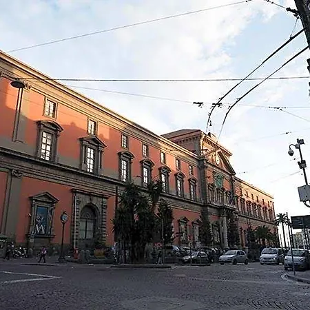 Nocleg ze śniadaniem Artis Domus Neapol