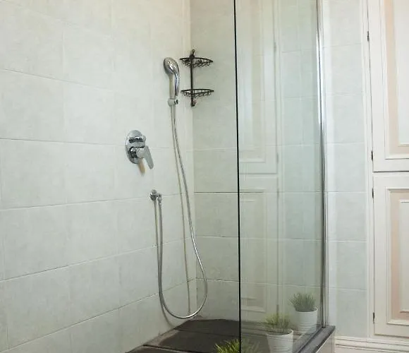 Nocleg ze śniadaniem Artis Domus 4*